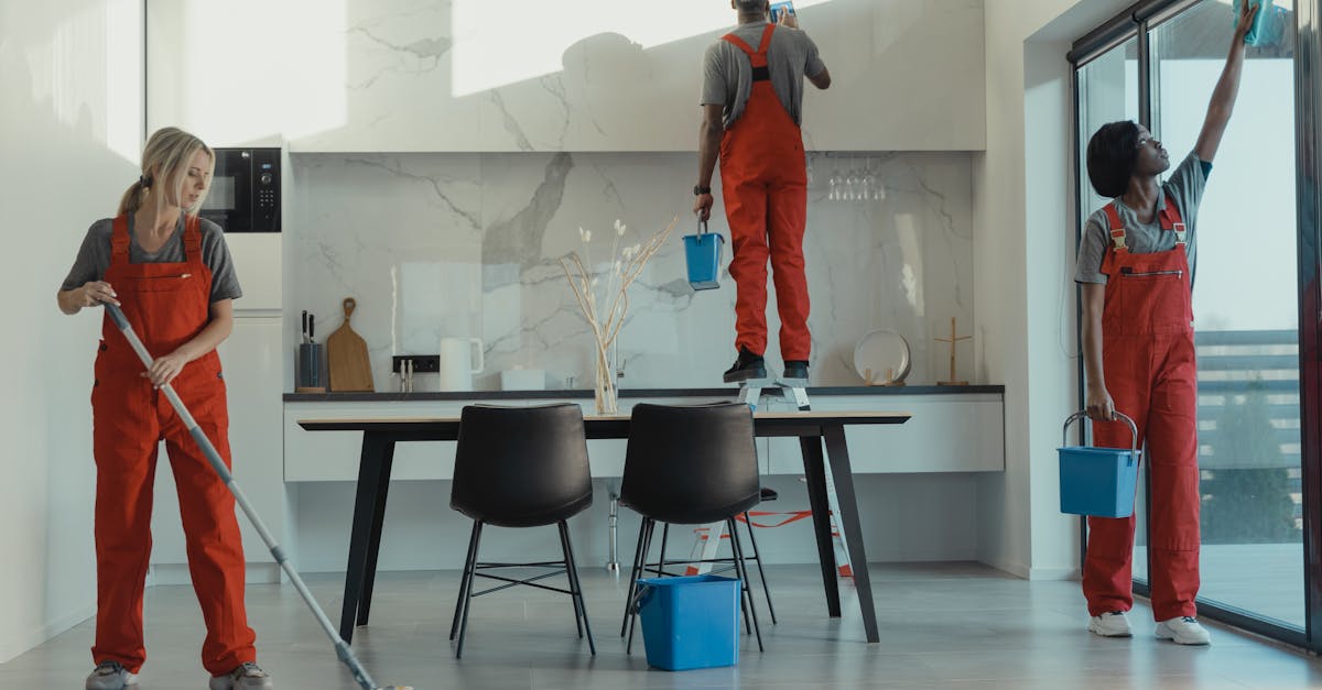 Best Practices for Desk and Surface Sanitisation in the Workplace